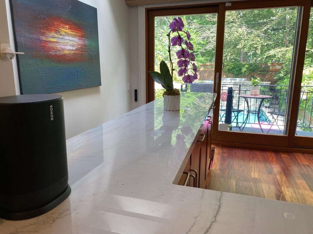 Superb Beach Home:Heated Pool-Hot Tub Open 365Days Τορόντο Εξωτερικό φωτογραφία