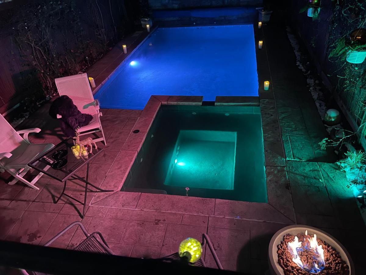 Superb Beach Home:Heated Pool-Hot Tub Open 365Days Τορόντο Εξωτερικό φωτογραφία